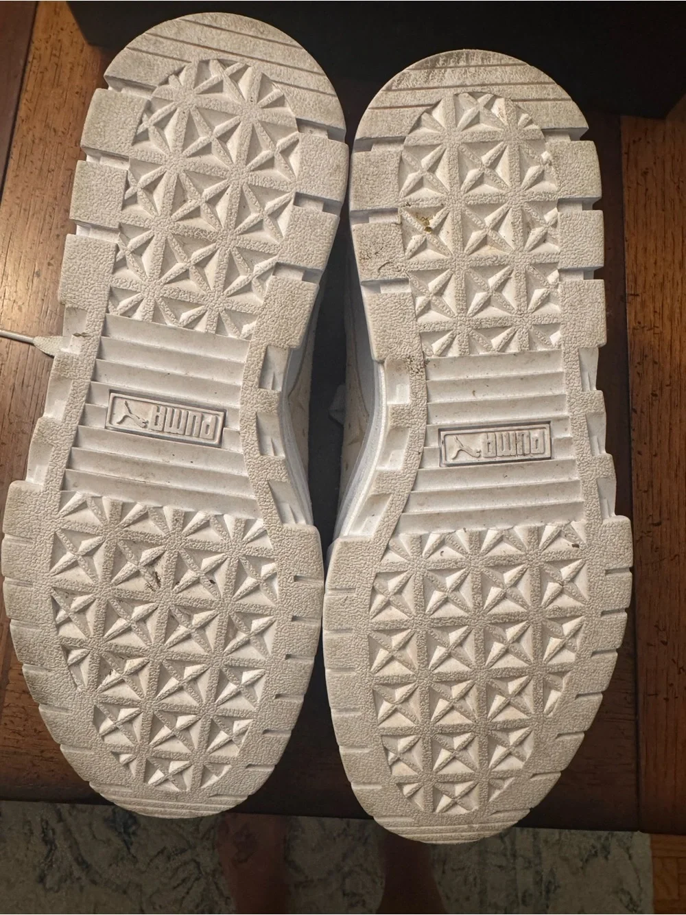💛HOST PICK 💛 Puma Mayze Lucky Charm Platform Sneakers - size 6.5